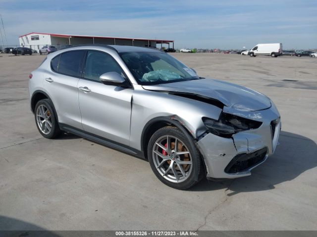 ALFA-ROMEO STELVIO 2018 zasfakpn3j7b84211