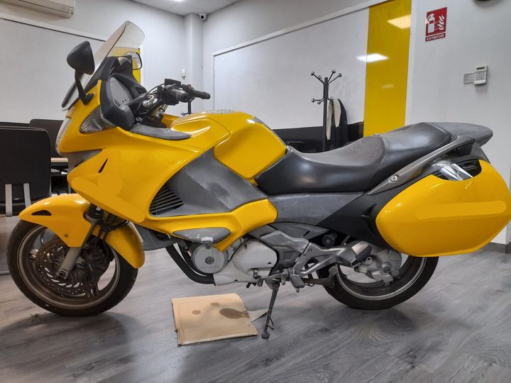 HONDA NT700VA 2010 zdcrc59b0af000521