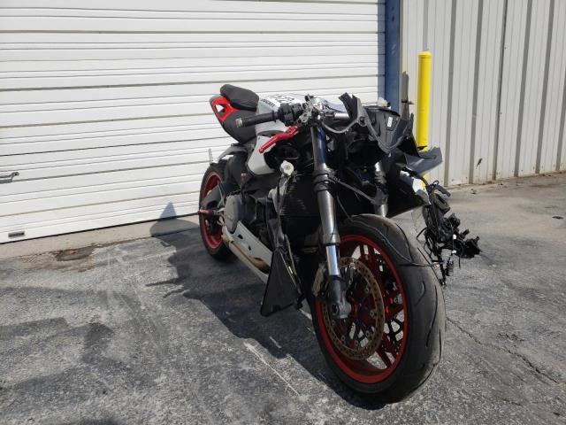 DUCATI SUPERBIKE 2015 zdm14buw5fb023911