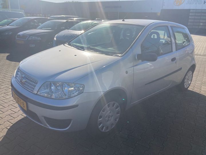 FIAT PUNTO 2009 zfa18800001108477