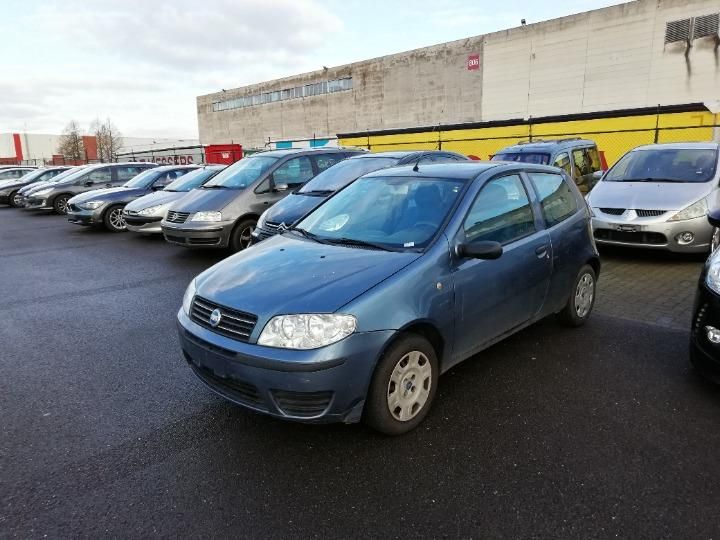 FIAT PUNTO HATCHBACK 2004 zfa18800002531218