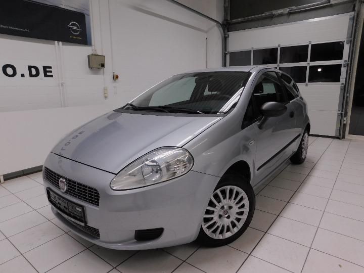 FIAT GRANDE PUNTO HATCHBACK 2009 zfa19900000572266