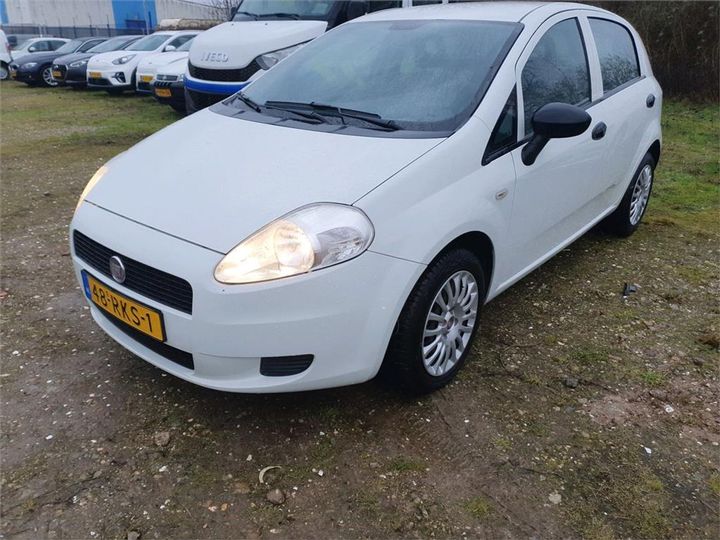 FIAT GRANDE PUNTO 2011 zfa19900001777843