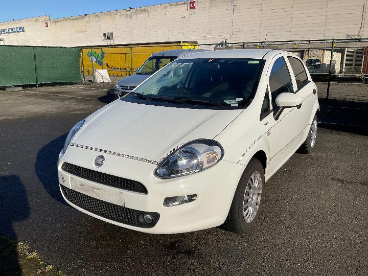 FIAT PUNTO HATCHBACK 2017 zfa1990000p335770