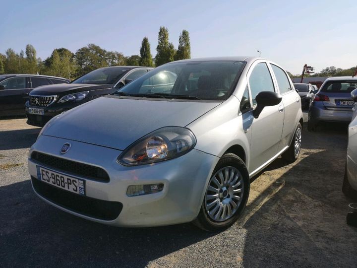 FIAT PUNTO 2017 zfa1990000p348279