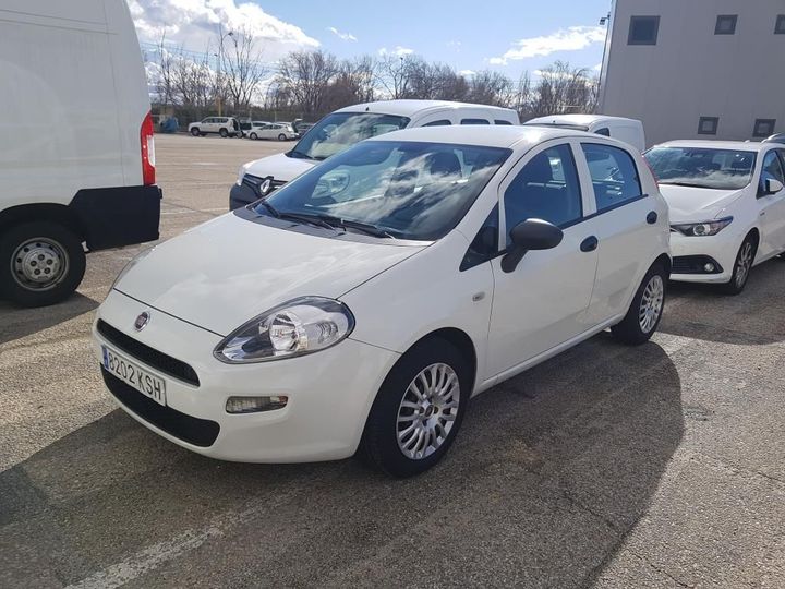 FIAT PUNTO 2018 zfa1990000p360233