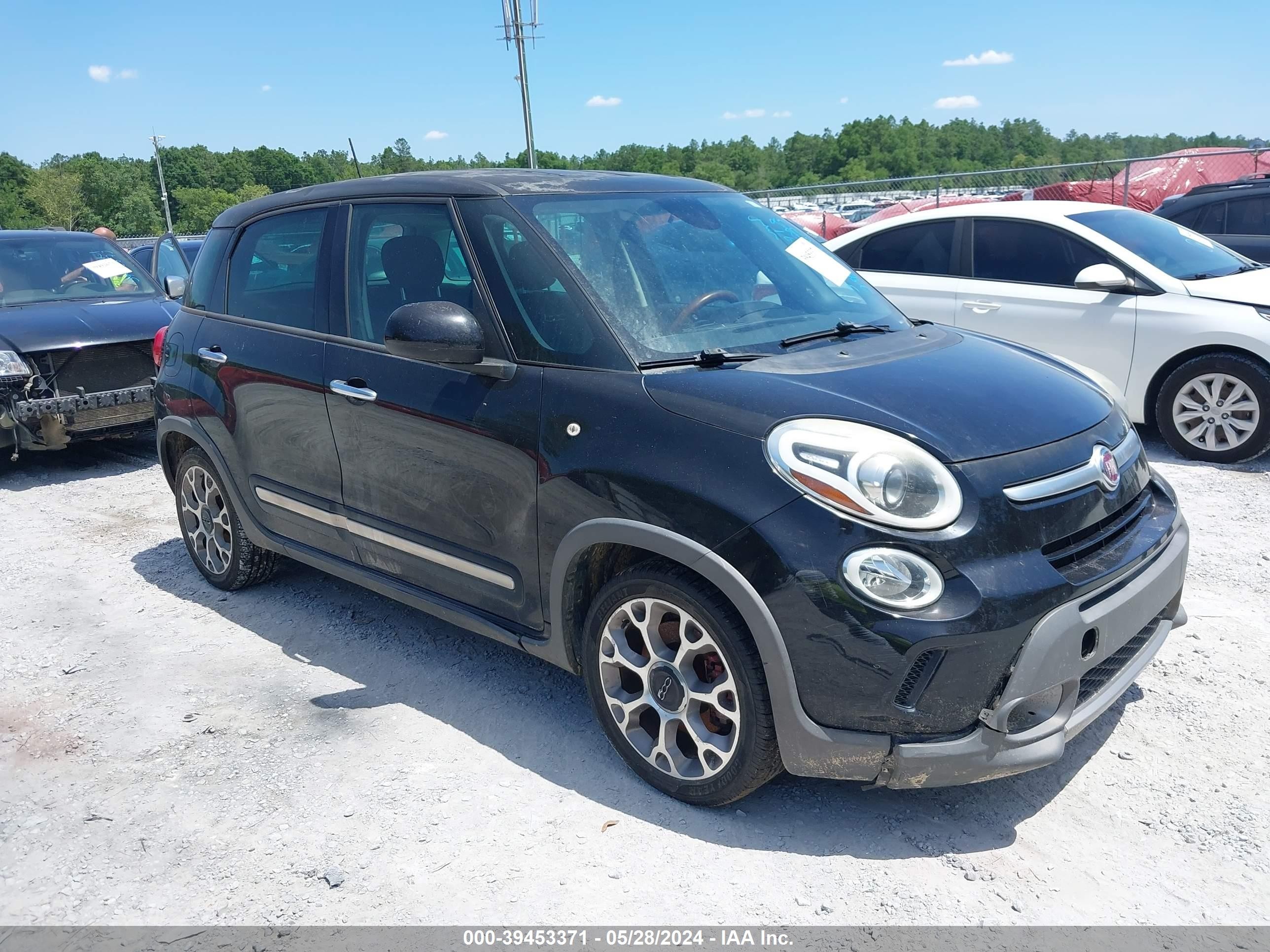 FIAT 500L 2014 zfbcfadhxez013152