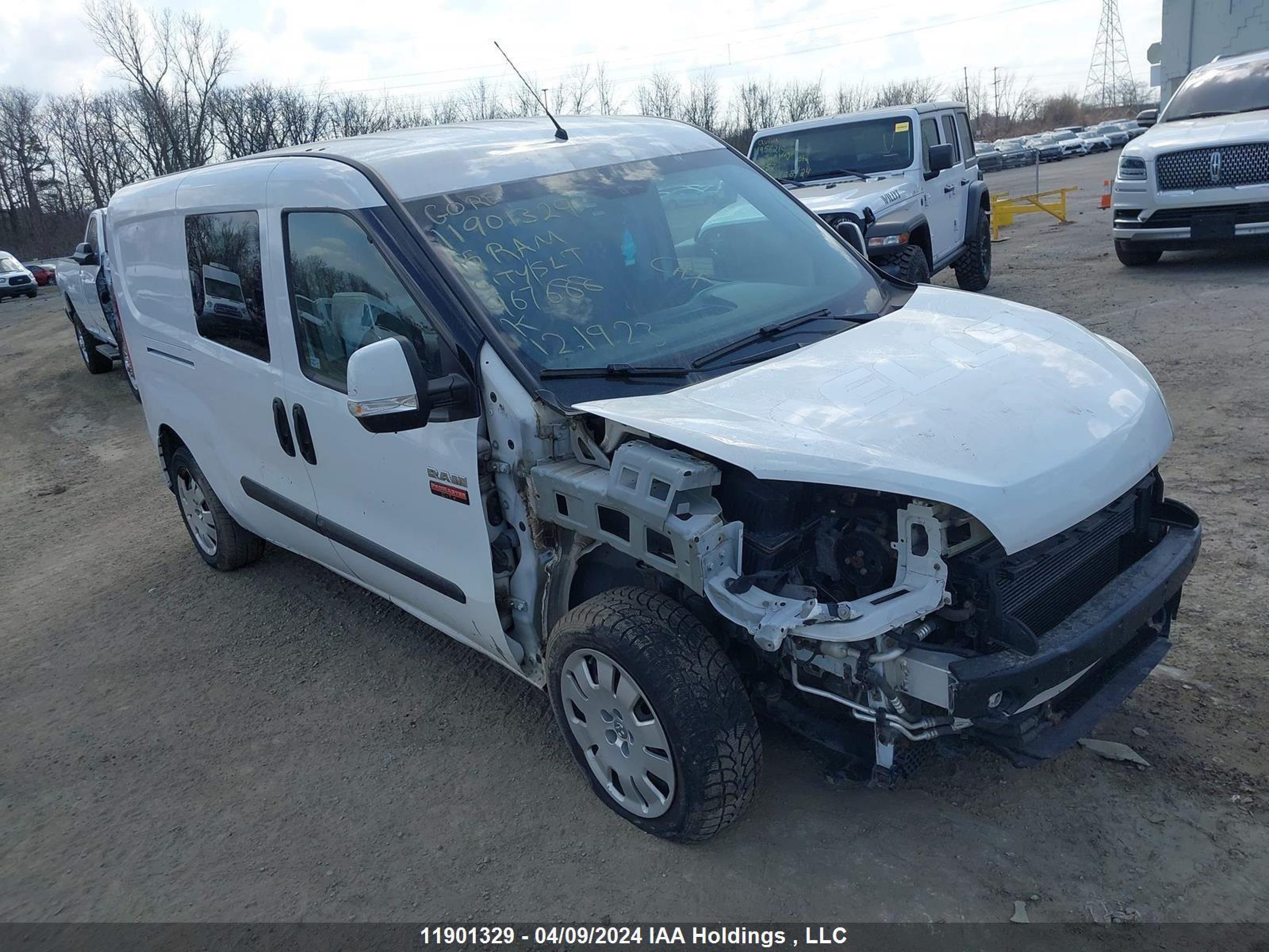 RAM PROMASTER CITY 2015 zfberfdt4f6967688