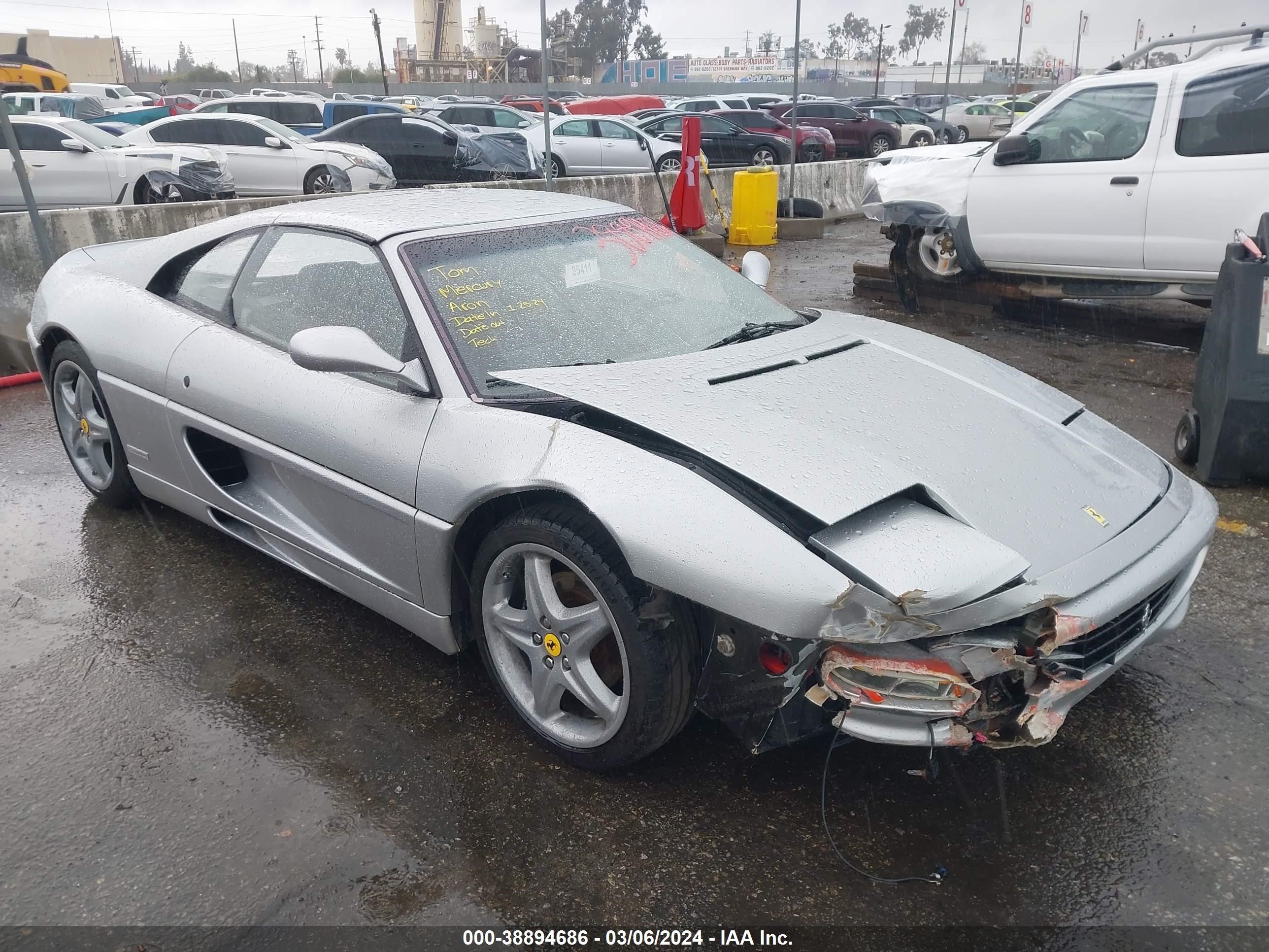 FERRARI F355 1995 zffpr42axs0104016