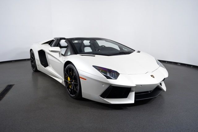 LAMBORGHINI AVENTADOR 2016 zhwcr1zd9gla04212