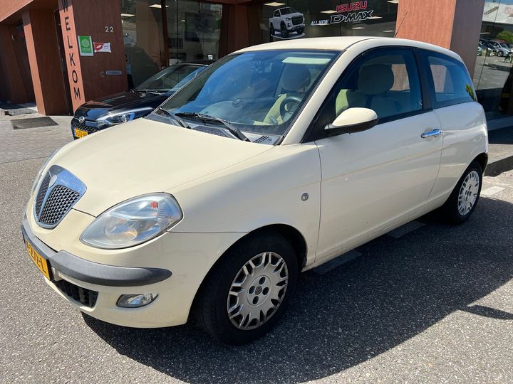 LANCIA YPSILON 2016 zla84300002025586